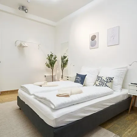Global Living - Design Apartments I City Center I Balcony I Smart-Tv I Kitchen I Dresden Exterior photo