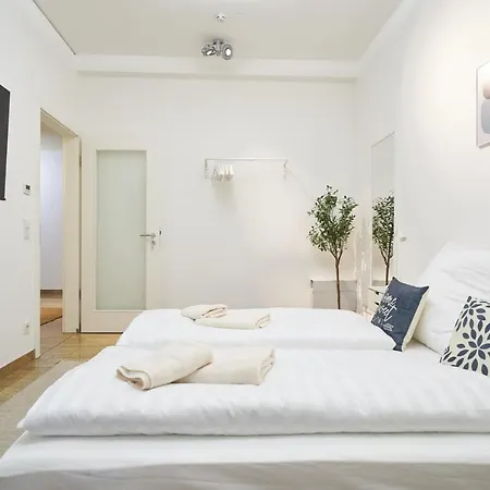 Global Living - Design Apartments I City Center I Balcony I Smart-Tv I Kitchen I Dresden Exterior photo