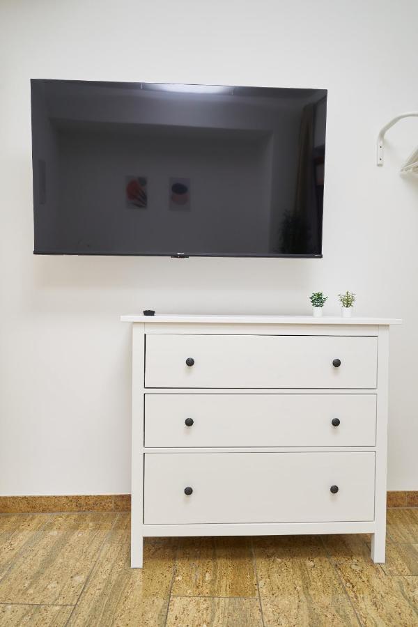 Appartamento Global Living - Design I Center I Balcony I Smart-tv I Kitchen I *