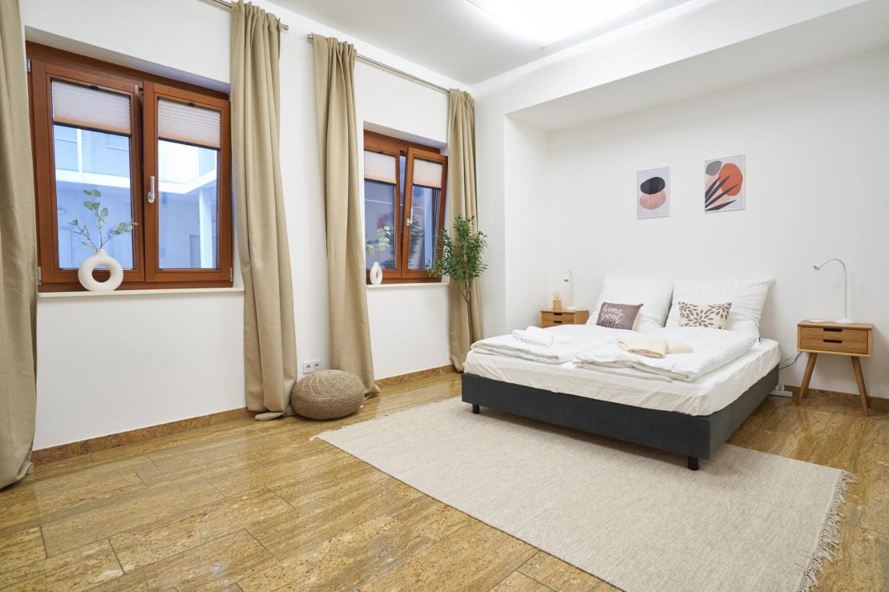 Global Living - Design I Center I Balcony I Smart-tv I Kitchen I Appartamento